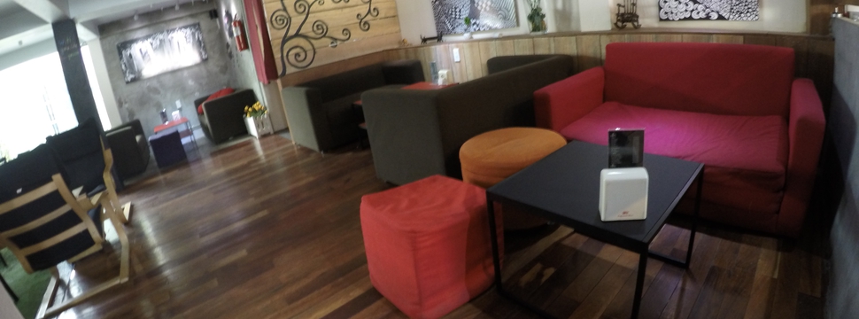 Inside guru® Cafe